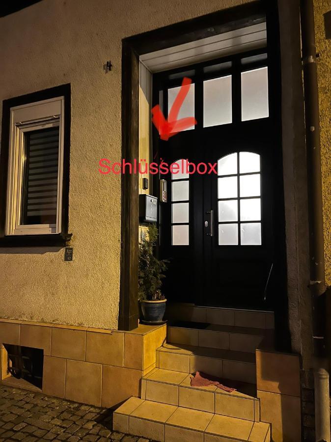 Delux Ferienwohnung Kunstgalerie Und Ilmradweg Kranichfeld Luaran gambar